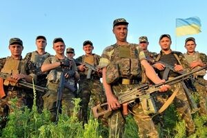 Сейчас в зону АТО поставляют новые комплекты камуфляжа старого образца "Дубок"