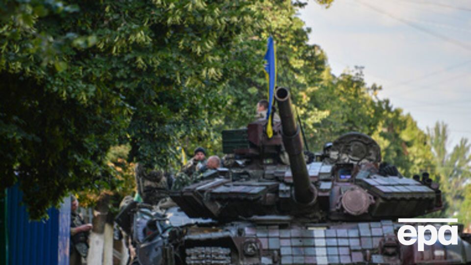 Украинских военных продолжают обстреливать с территории России