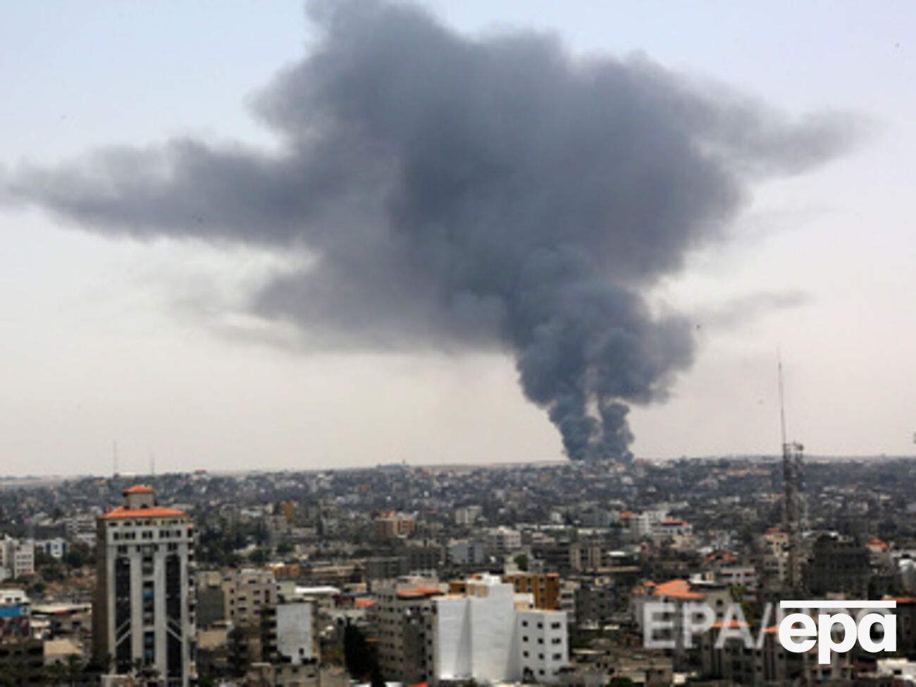 Израиль на два часа прекратил огонь в секторе Газа