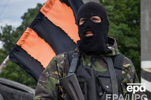 В городе разрешается ездить только маршрутным такси, спецмашинам "ЛНР" и спасательным службам.