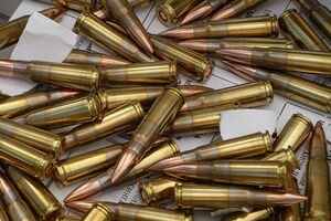 Из аннексированного Крыма в Мариуполь переправляют оружие