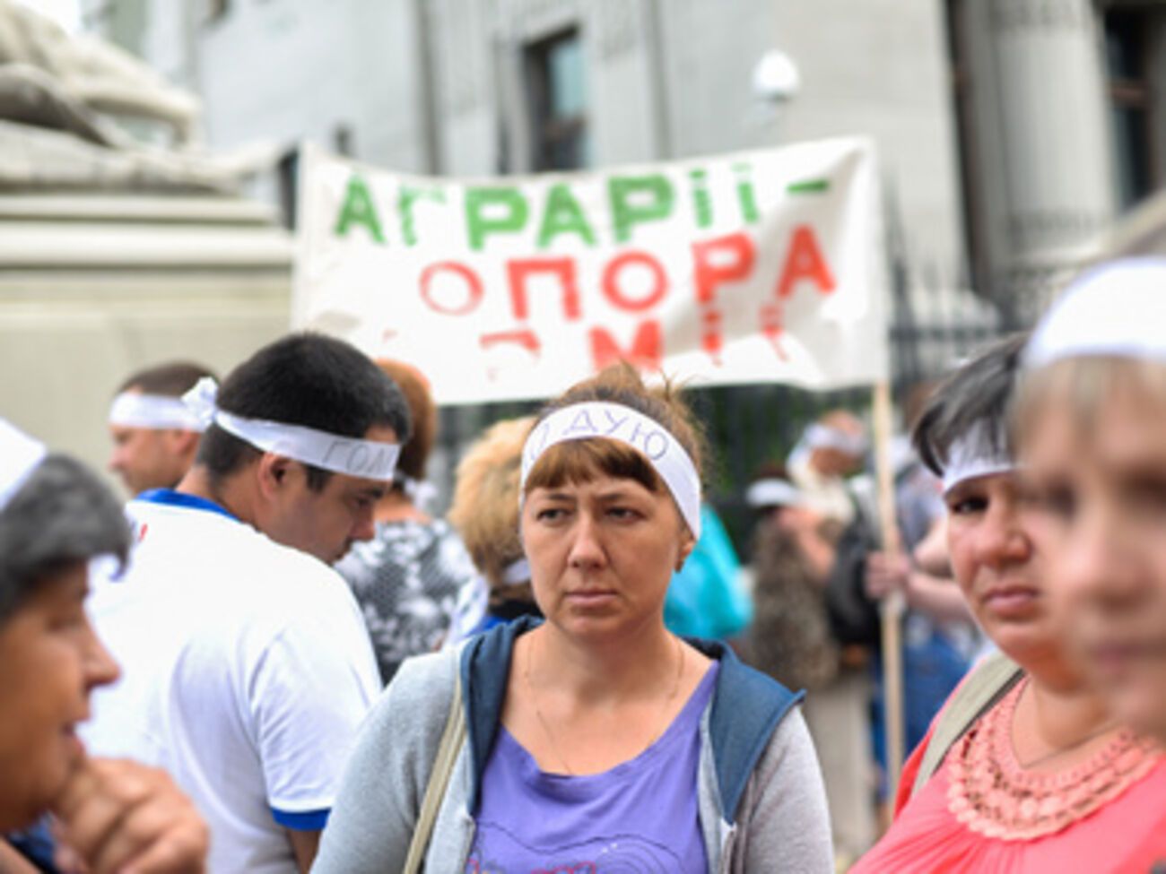 Сотрудники агрокомбината "Пуща-Водица" объявили голодовку