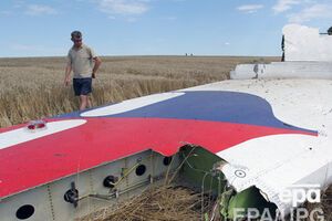 Обломки самолета на месте крушения