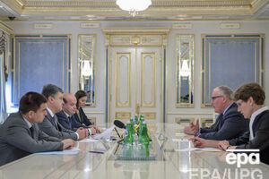 Петр Порошенко приказал прекратить АТО в радиусе 40 км от места катастрофы Boeing 777