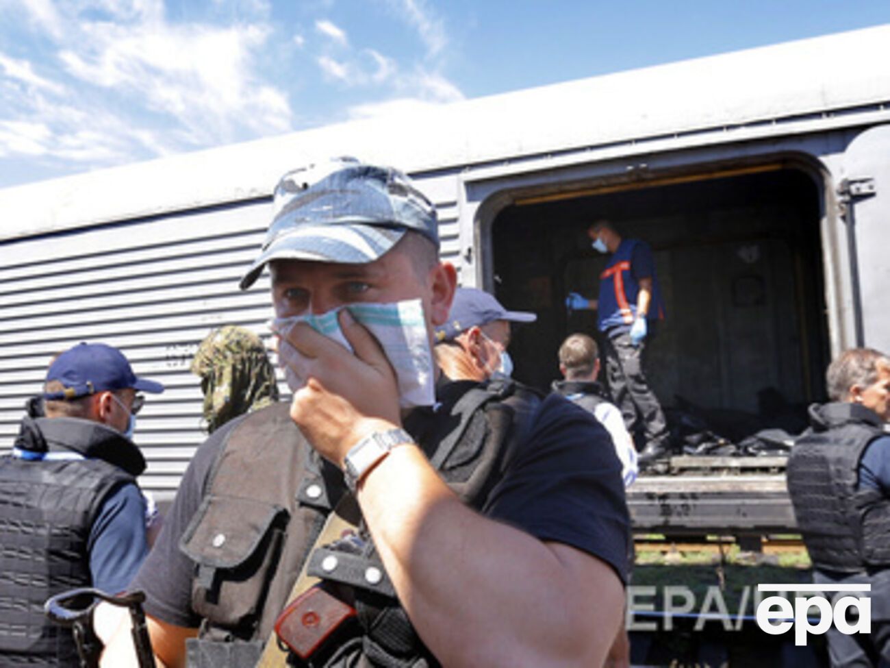 Тела помещены в рефрижераторные вагоны в Торезе