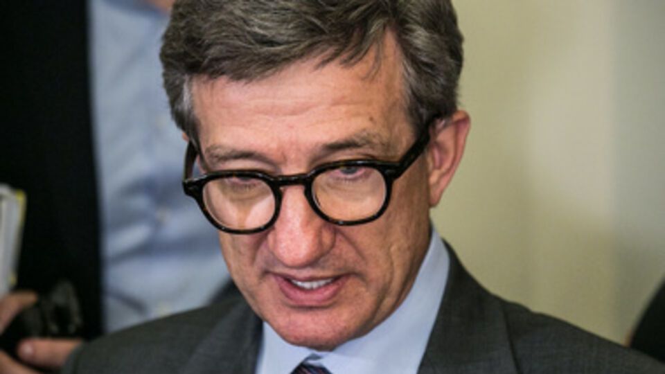 Тарута призвал жителей Донецка не верить слухам, что город обстреливает украинская армия