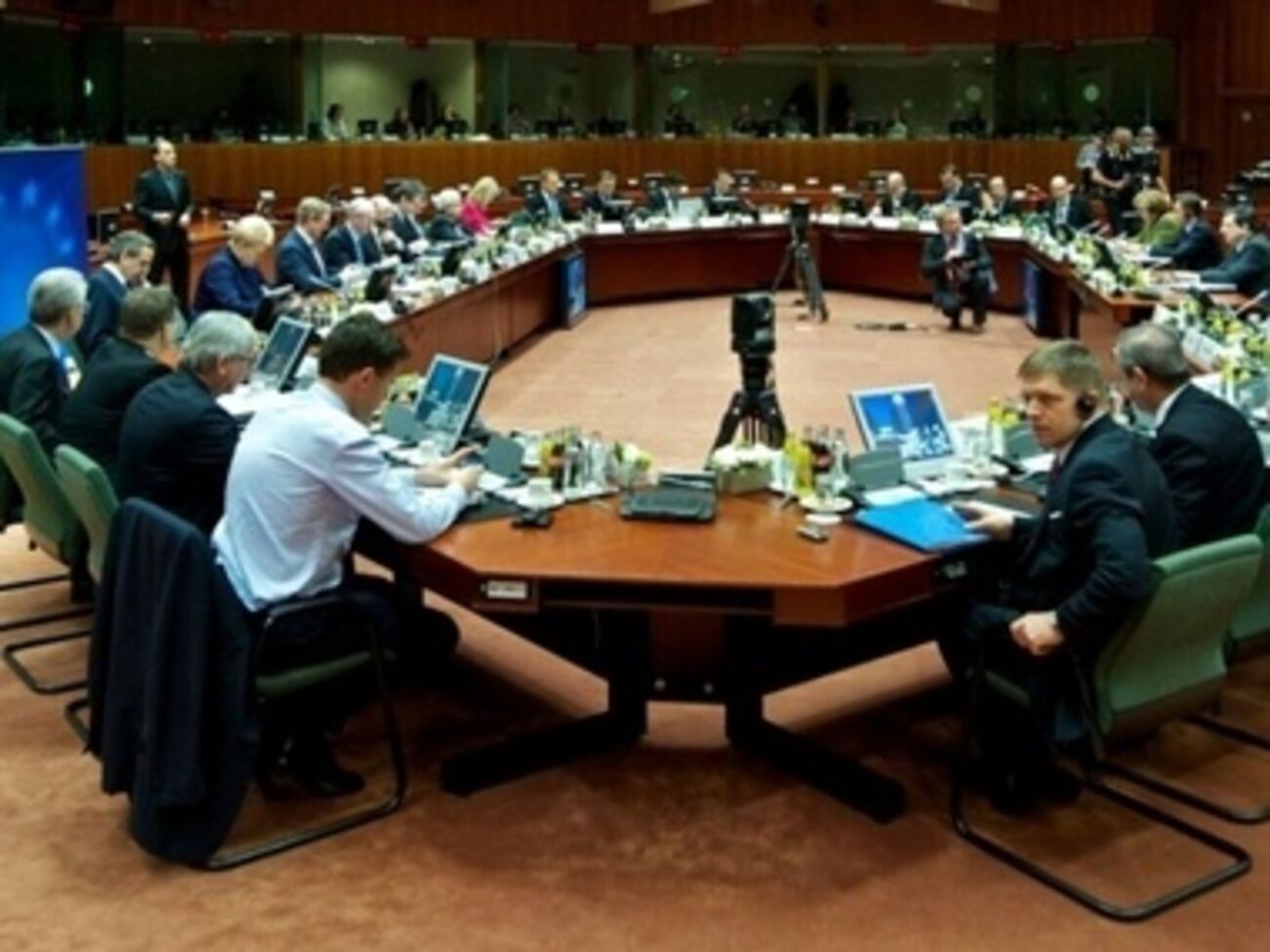 Совет ЕС направит в Украину полицейскую миссию