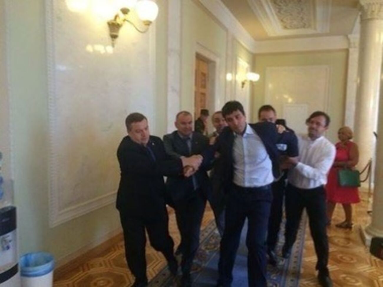 Левченко не дали провести брифинг для журналистов