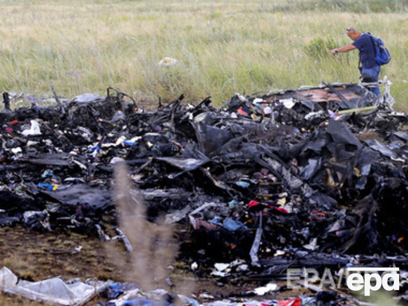 98 тел жертв все еще не нашли