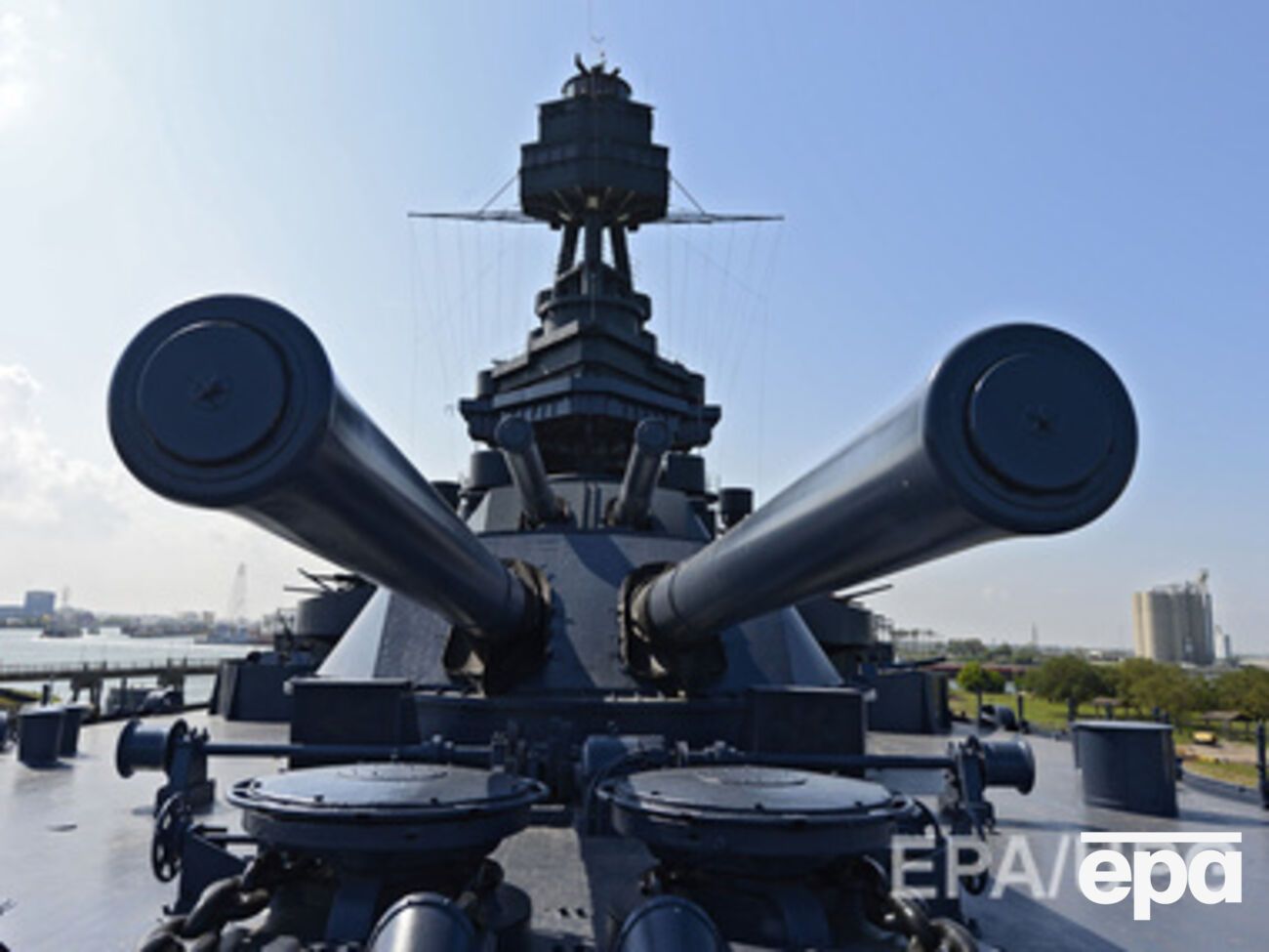 251 лицензия на экспорт оружия в Россию продолжает действовать