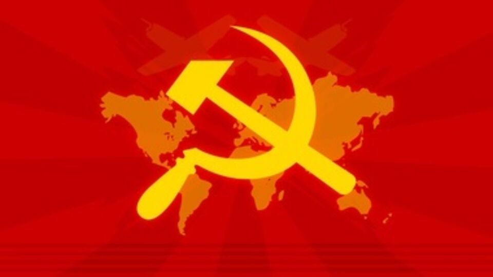 "Серп и молот --- смерть и голод"