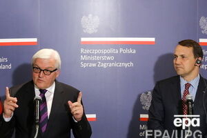 23 июля глава Министерства иностранных дел Германии Франк-Вальтер Штайнмайер и его польский коллега Радослав Сикорский дали совместную пресс-конференцию в Варшаве