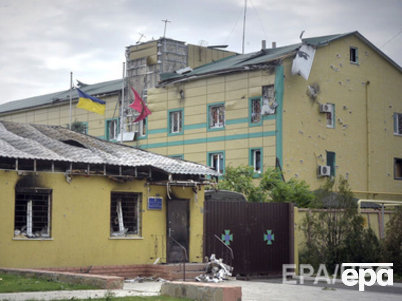 Из-за артобстрелов страдают мирные жители