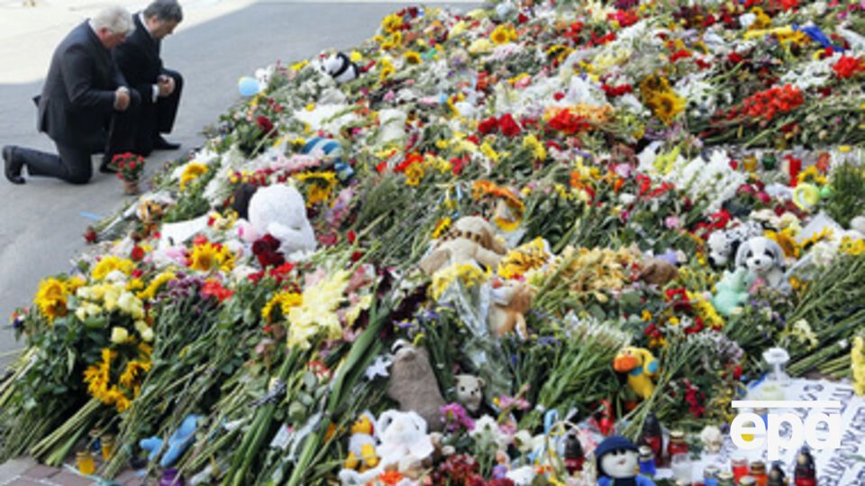 Украина передала расследование катастрофы Boeing 777 Нидерландам