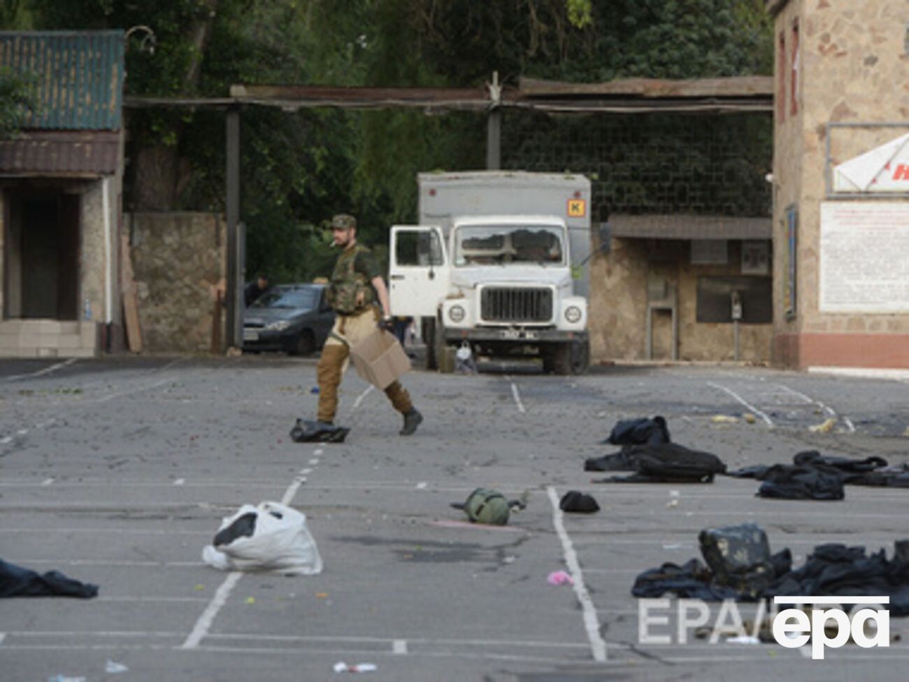 Жителям города рекомендуют ограничить передвижение по улицам Луганска без крайней необходимости