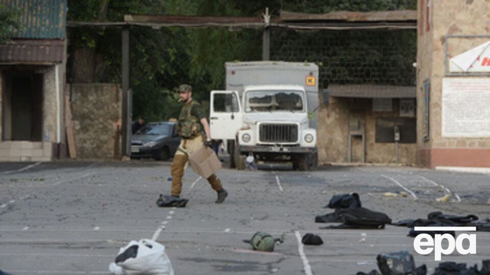 Жителям города рекомендуют ограничить передвижение по улицам Луганска без крайней необходимости