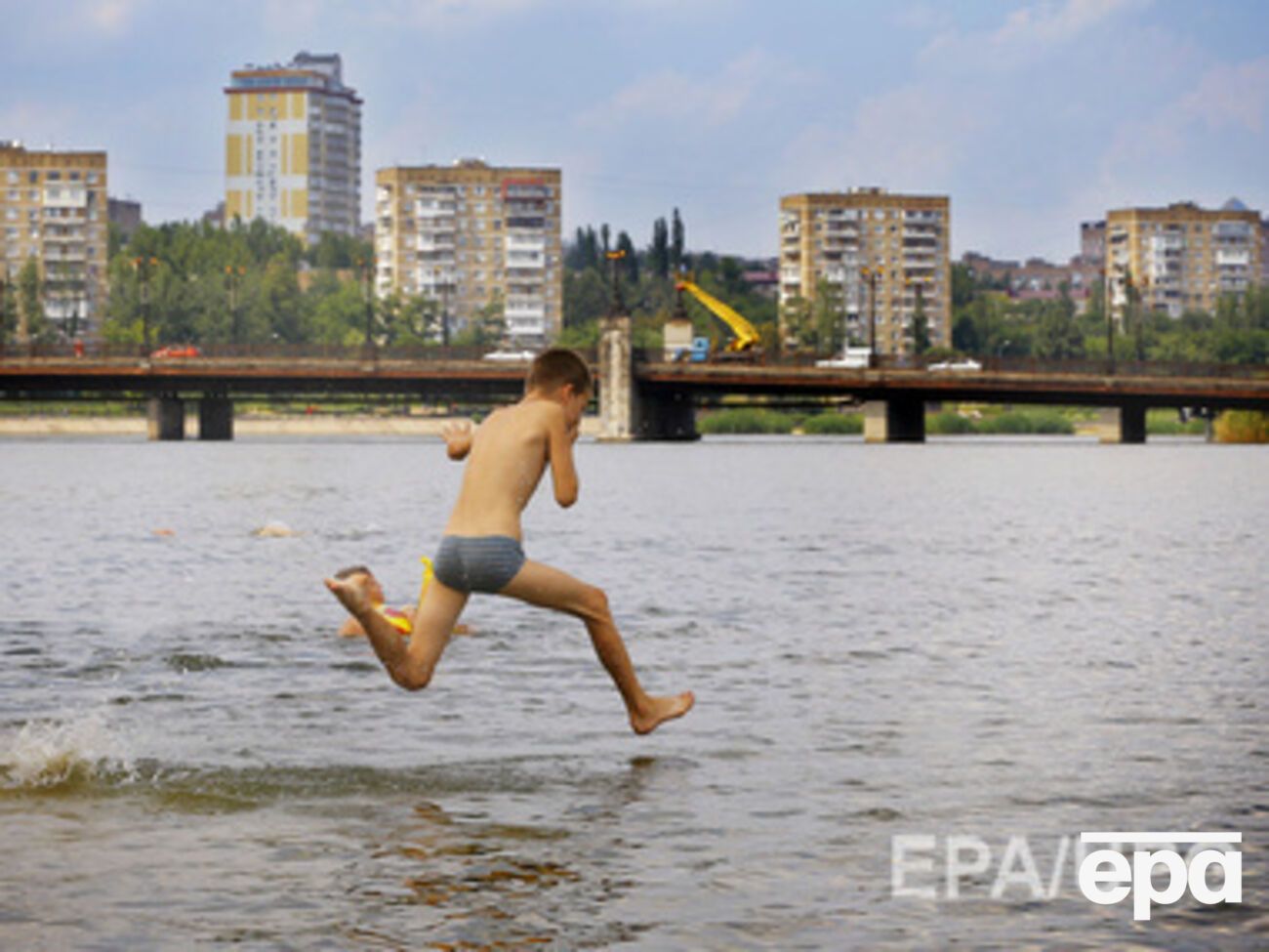 Родители несовершеннолетних детей смогут принять участие в антитеррористической операции по собственному желанию