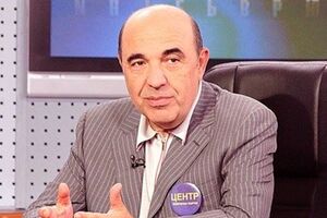 Рабинович считает, что правительство должно немедленно уйти