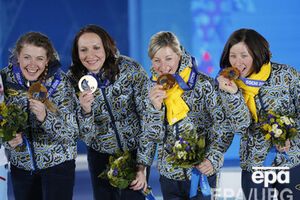 Украинские биатлонистки выиграли золото в эстафете на Олимпиаде в Сочи