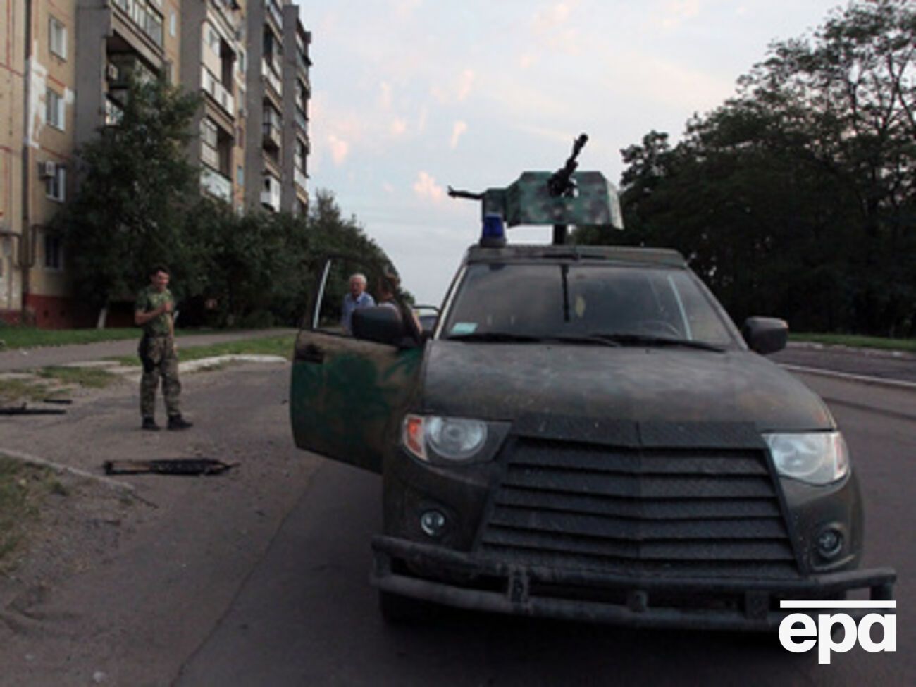 В Донецке всю ночь стреляли.