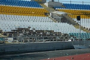 В Луганске боевики разбомбили стадион "Авангард". Фоторепортаж