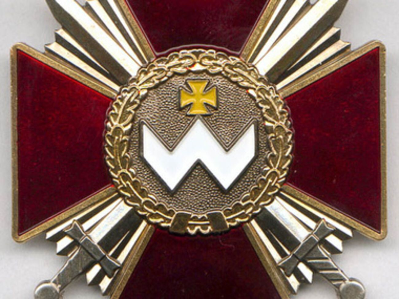 Орденом Богдана Хмельницкого III степени отмечены 14 военнослужащих