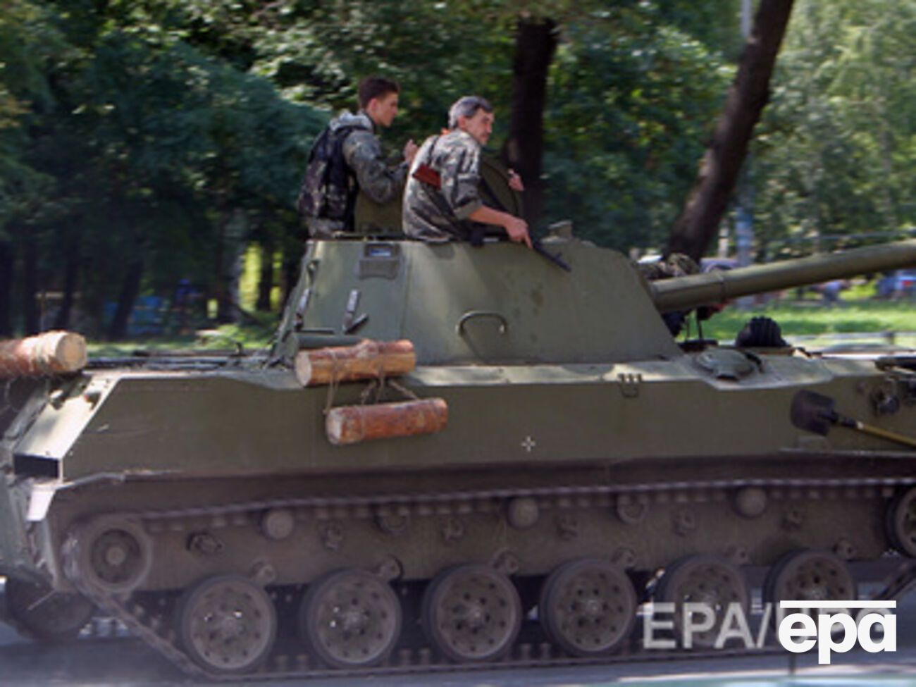 Колонну техники утром 27 июля видели в разных населенных пунктах Луганской области