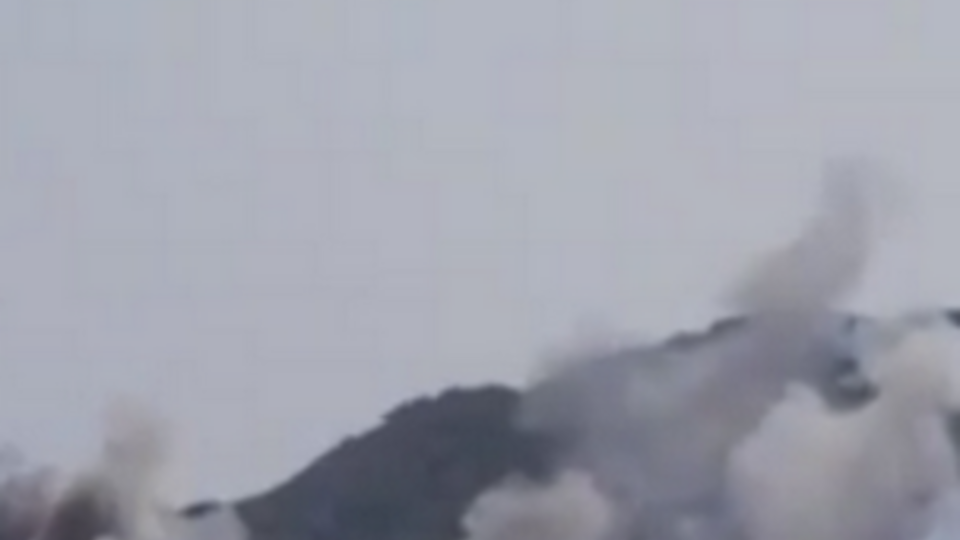 В районе завода "Стирол" идут столкновения