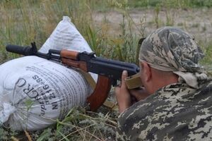 Госпогранслужба Украины: Террористы и Вооруженные силы РФ продолжают артиллерийские обстрелы пограничных позиций
