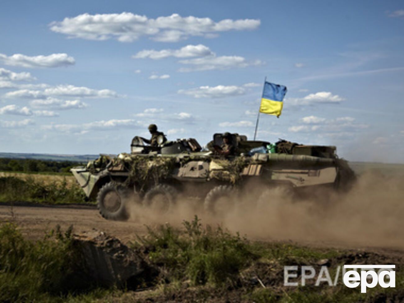 Украинская бронетехника прорвалась в Шахтерск