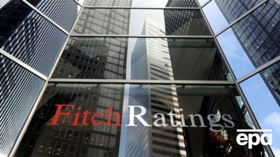 Fitch объясняет прогноз украинским кризисом и санкциями