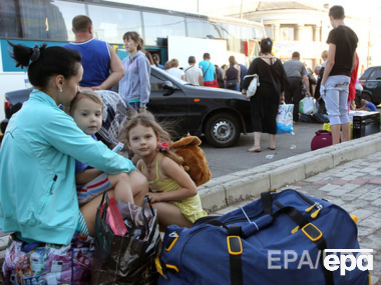 Жители Донбасса продолжают покидать регион