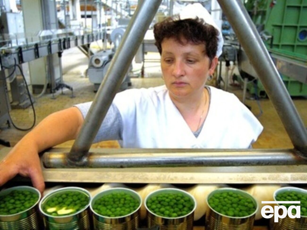 Россия ограничивает импорт товаров из Украины