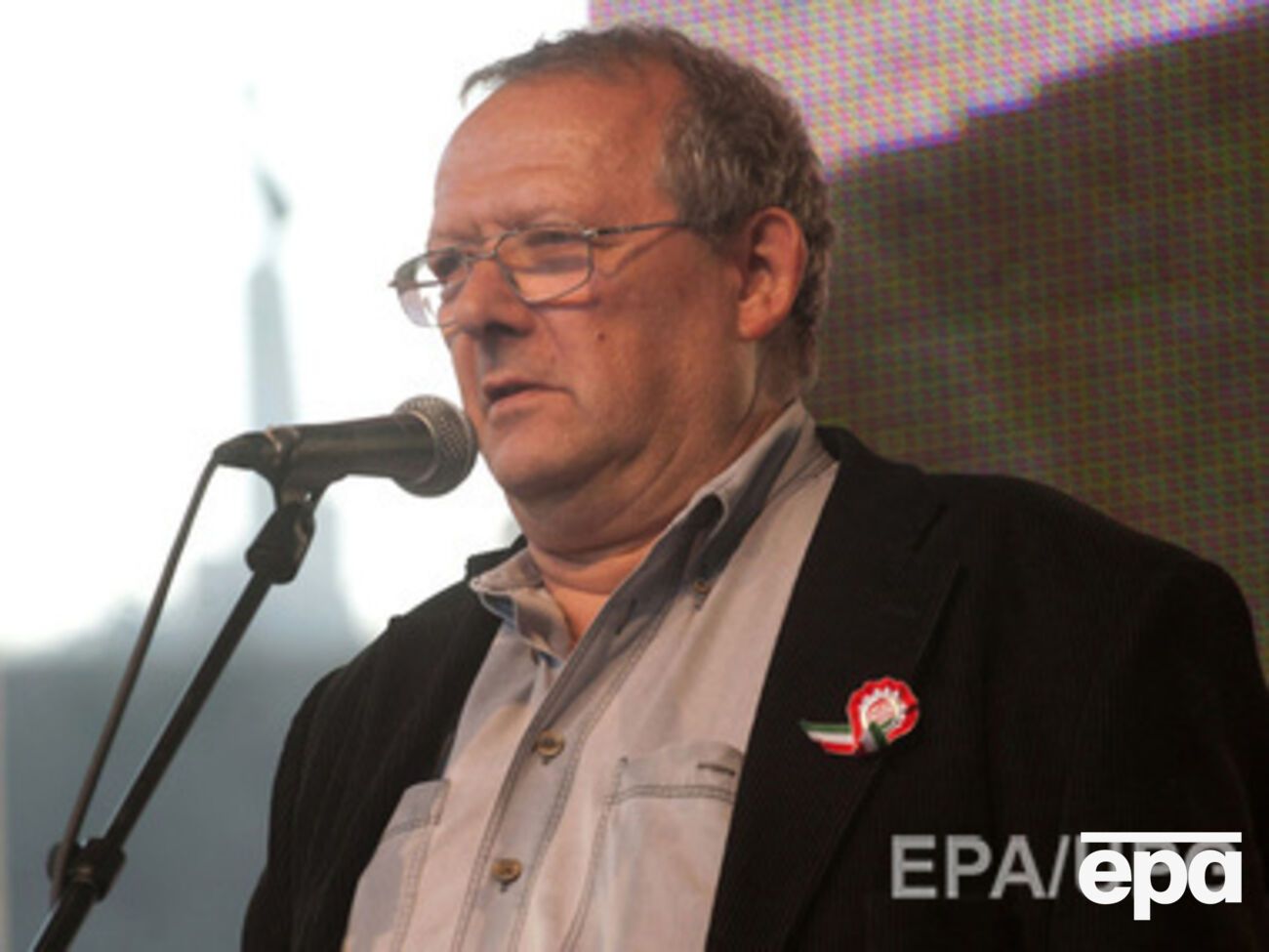 Адам Михник