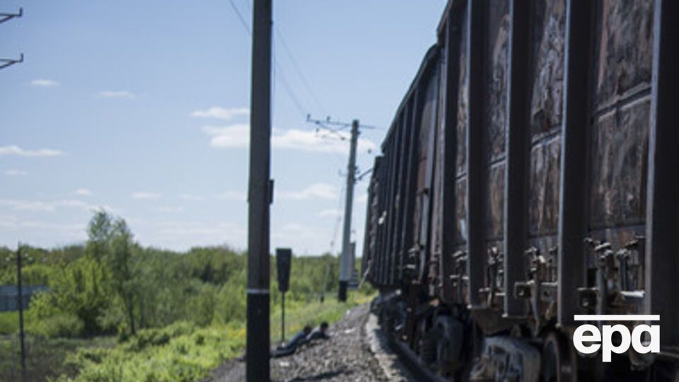 Люди продолжают покидать зону АТО