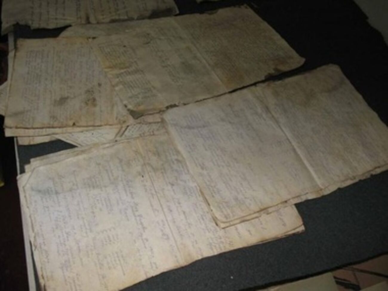 Документы пролежали в земле десятилетия