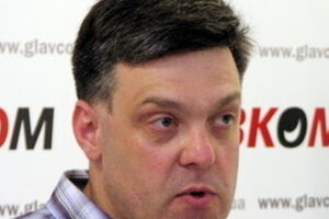 Если Януковичу и команде было куда бежать из родной страны, то Путину бежать некуда, считает Москаль.