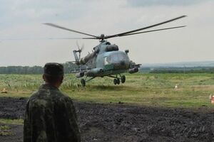 Замечены два вертолета Ми-8 и один Ми-24, заявили в СНБО