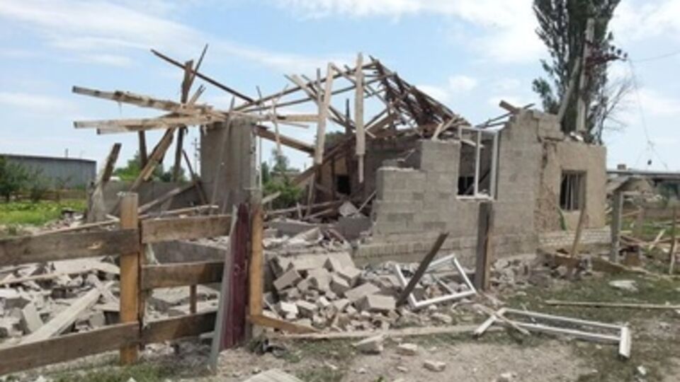 Последствия обстрела Станицы Луганской