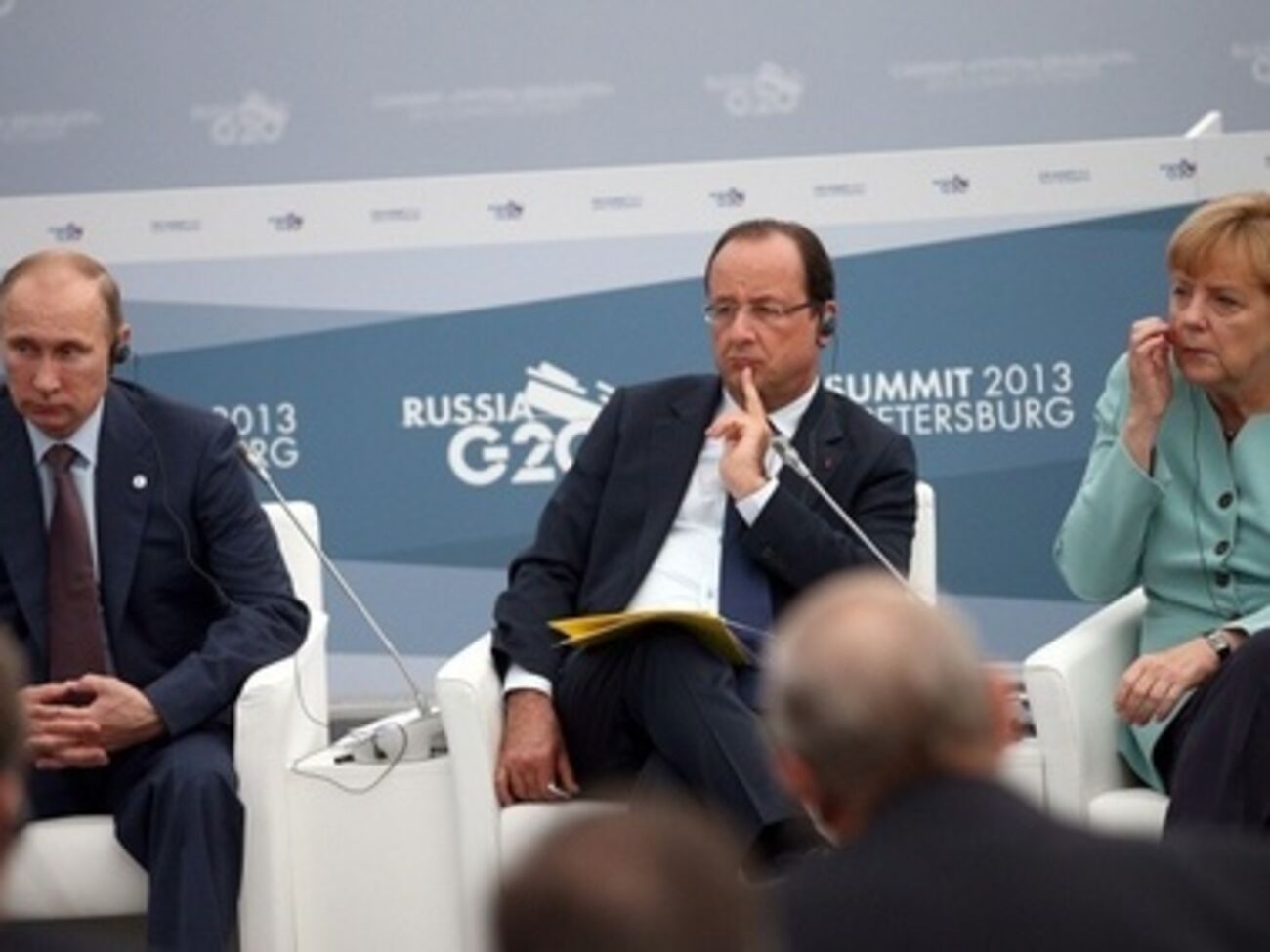 Западные лидеры подчеркнули необходимость двустороннего прекращения огня на Донбассе