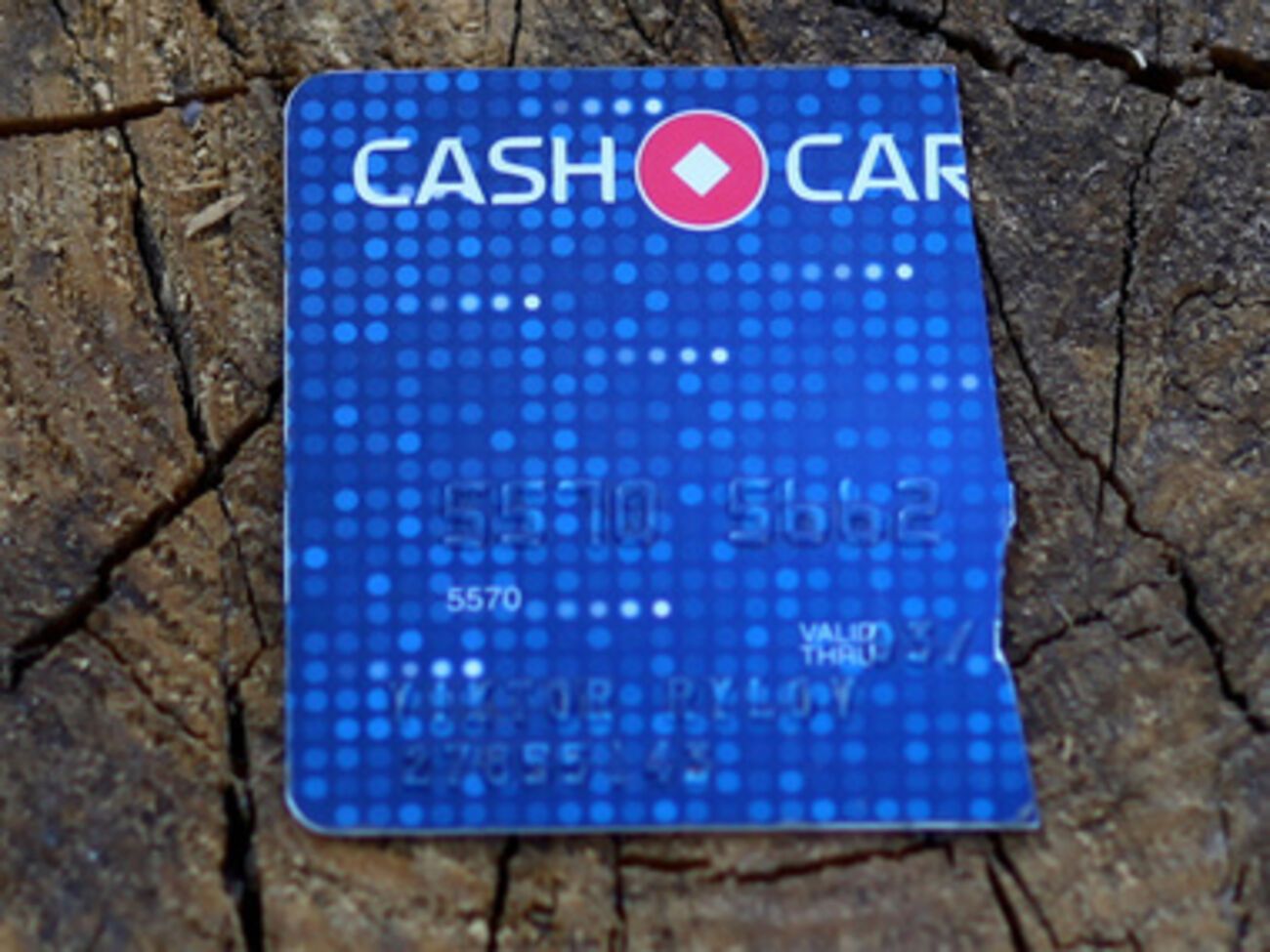 Банковское учреждение расположено в Москве