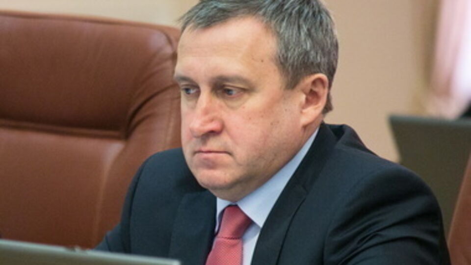 Дещица: Ситуация возле посольства была взрывоопасной