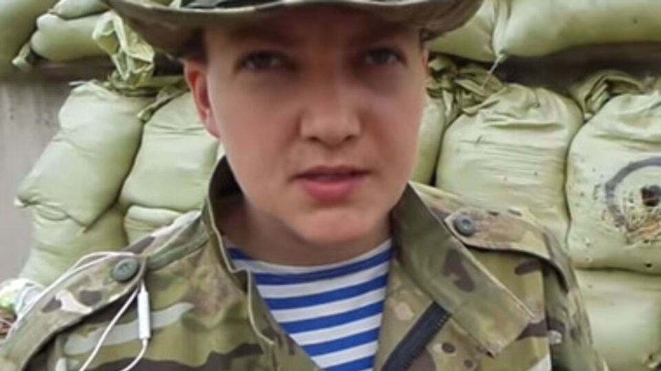 Украинская летчица Надежда Савченко находится в плену с 19 июня