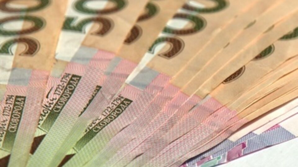 С начала года средняя зарплата выросла на 434 грн