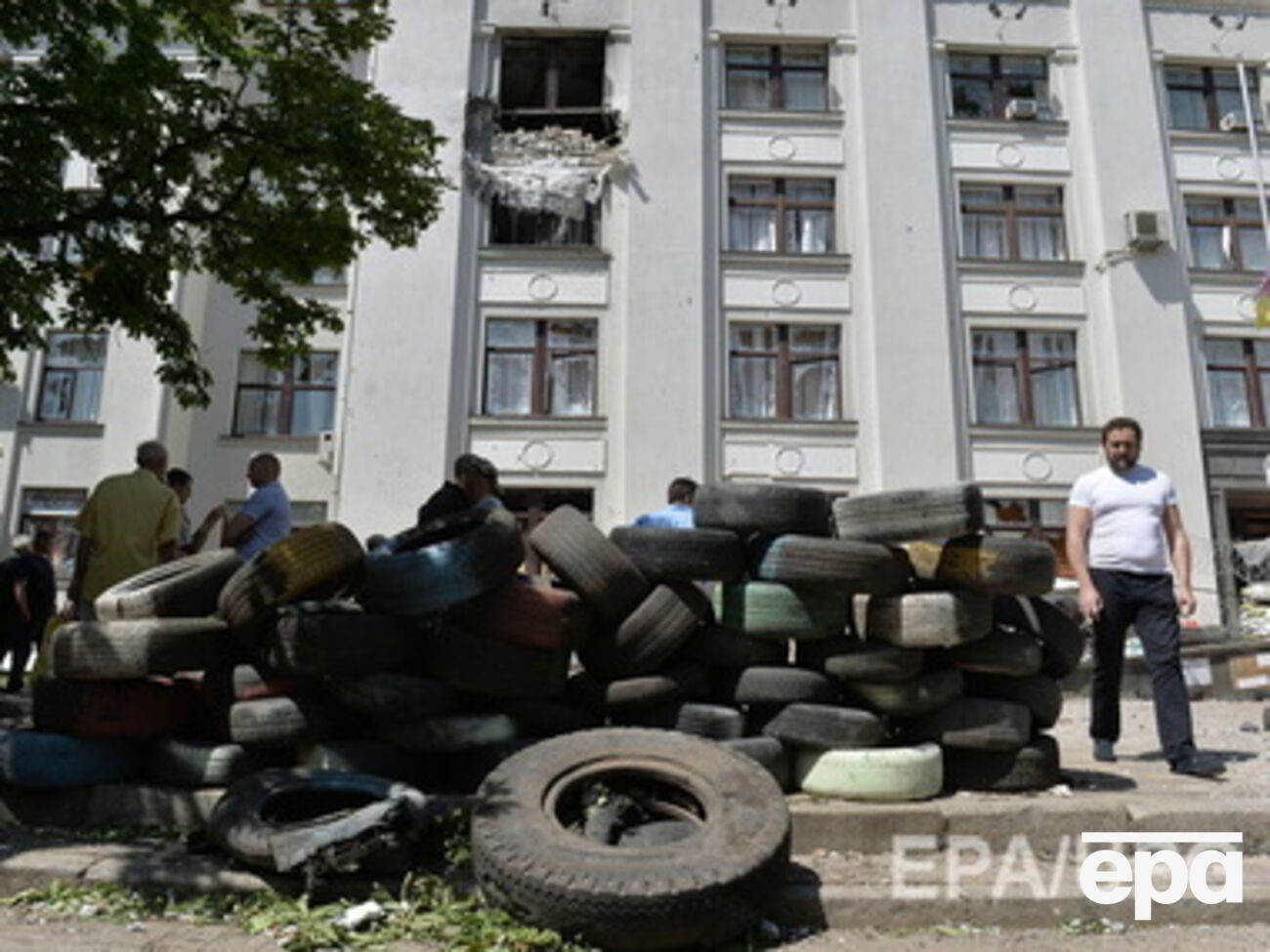 Из-за обстрелов провести ремонтные работы в городе невозможно