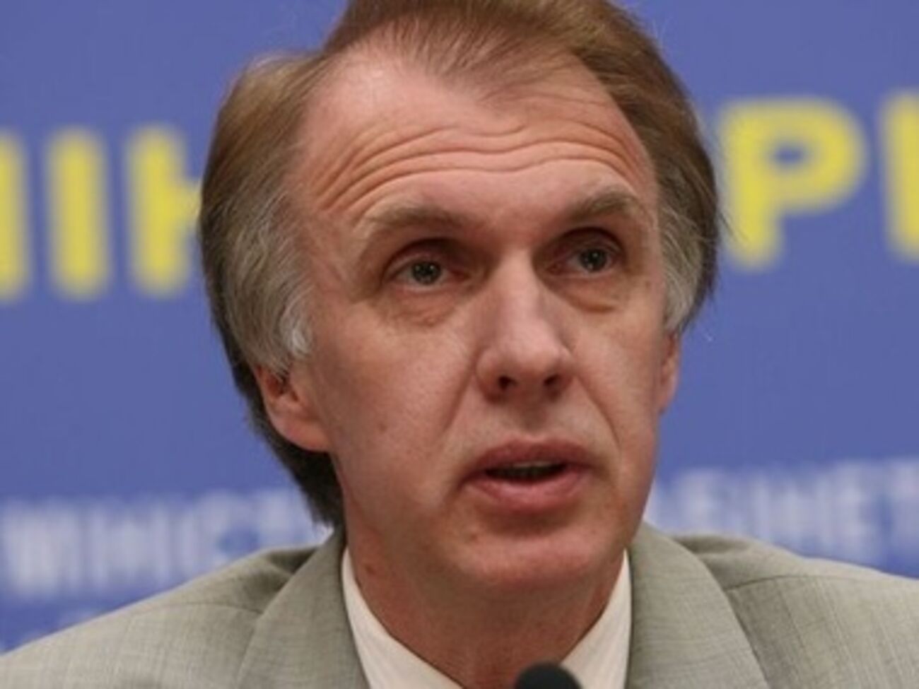 Владимир Огрызко: Путина санкции могут остановить, а могут и наоборот, спровоцировать на ужасные действия