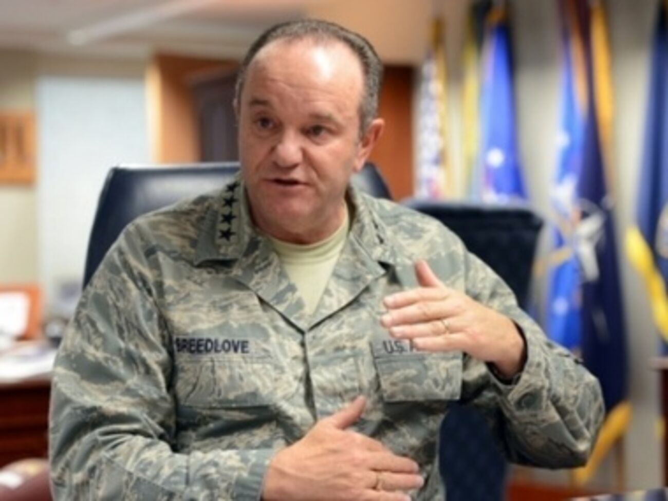 Филипп Бридлав: Россия наращивает войска на границе с Украиной