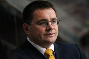 Назаров ушел в отставку