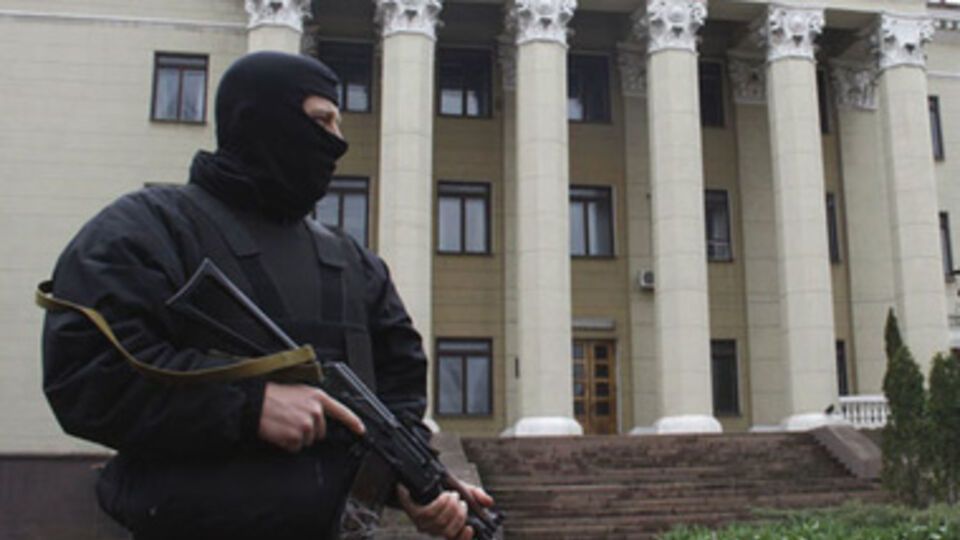 Милиционеры, перешедшие на сторону "ДНР", будут задержаны, уверены в МВД