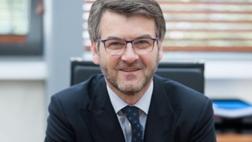 По данным открытых источников, Марат Баширов – гражданин России, эксперт по энергетике